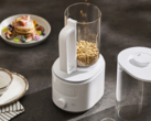 The Xiaomi Mijia Smart Cooking Machine S1 is a food processor with a heating element. (Image source: Xiaomi)