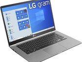 2020 LG Gram 14 on sale for $749 USD to be the lightest 14-inch laptop you can get for the price (Source: Amazon)