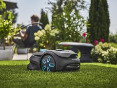 Smart Sileno Sense: New robotic lawnmower comes with Jetson module. (Image source: Gardena)