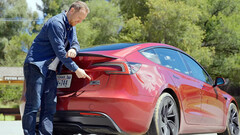 New Model 3 Performance qualifies for tax credit (image: Top Gear/YT)