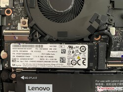 The M.2-2280 SSD can be replaced.