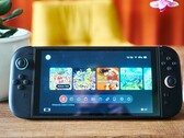 The Nintendo Switch 2 is much larger, but also more ergonomic than its predecessor. (Image source: Notebookcheck)