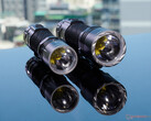Nitecore's EDC33 (left) and EDC35 (right). (photo: Andreas Sebayang/Notebookcheck.com)