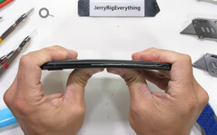 The Pixel 6a survived JerryRigEverything's durability tests, in part thanks to its aluminium frame. (Image source: JerryRigEverything)