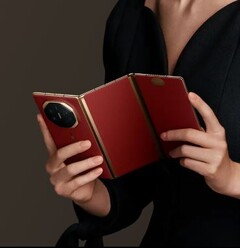 The Mate XT Ultimate Design looks the part but also costs it, too. (Image Source: Huawei)