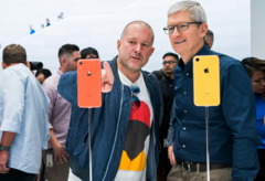 We probably won&#039;t be seeing photos of Cook and Ive together like this in future. (Source: Apple)