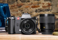 The successor to the Leica SL2 (pictured here) will be presented soon. (Image: Leica)