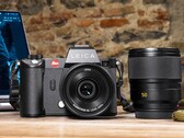 The successor to the Leica SL2 (pictured here) will be presented soon. (Image: Leica)