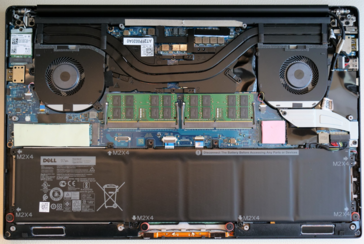 The Core i9-9980HK model and its full VRM cooling. (Image source: u/SoCalMike78)
