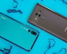 Huawei is rolling out new updates to its older flagship smartphones. (Image source: NextPit)
