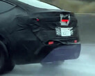 The Model Y Juniper's light bar in action (Image source: suppalatte/X)