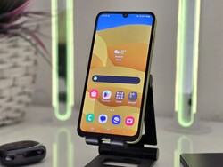 Review: Samsung Galaxy A25 5G. Review device provided by cyberport.de