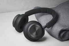 The BeoPlay HX is mostly made of aluminium and leather, with B&O opting for memory foam ear cups. (Image source: Bang & Olufsen)
