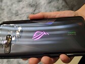Asus has made some modest external changes to its latest ROG Phone. (Image source: Digital Chat Station)