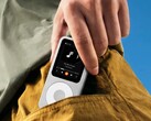 Fosi Audio adopts the design of an Apple iPod Nano.