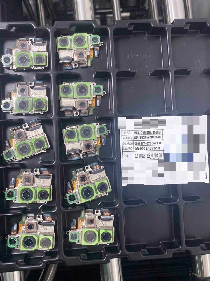 The camera modules that will be in the final Samsung Galaxy S24 Ultra. (Image: @chunvn8888)