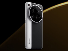Retailer leak shares high-resolution renders and the core specs of the Xiaomi 15 Ultra (Image source: mobiltelefon.ru - edited)