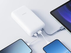 Xiaomi’s Power Bank 20000 (Integrated Cable) (pictured) is now available in Spain. (Image source: Xiaomi)