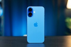 Apple is taking a rather cautious approach to AI image editing. (Image source: Amanz)