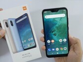 The Mi A2 Lite has received another disappointing update. (Image source: Geekyranjit)