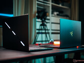 Asus ROG Zephyrus G16 and Razer Blade 16 with the RTX 5090 Laptop (Image source: Notebookcheck)