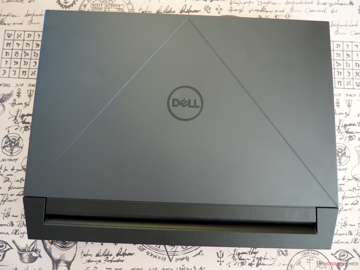 Dell G15 5530