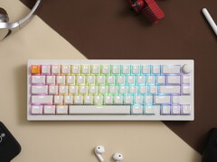 Lemokey P2 HE wireless gaming keyboard in white with shine-through keycaps. (Image source: Lemokey)