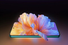 The Realme 14T 5G features a 6.67-inch FHD+ 120 Hz AMOLED display (Image source: Realme) 