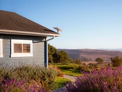 The Residential Lite plan is a new fixed service plan designed for smaller households. (Image source: SpaceX)
