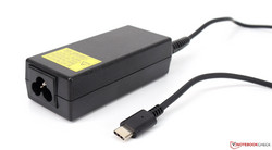 45 W USB Type-C power supply