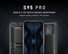 The Doogee S95 Pro and its 2 new modules. (Source: Doogee)