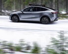 The 7-seat Model Y in Quicksilver color. (Image source: Tesla)