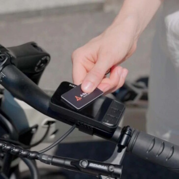 Unlocking via NFC is supported