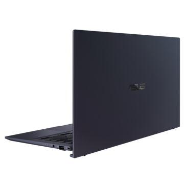 Asus ExpertBook B9 - Right. (Image Source: Asus)