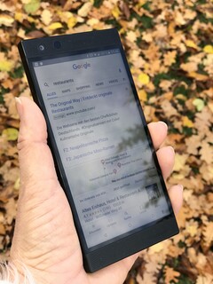 Razer Phone 2 is only three months old; now it's $350 cheaper