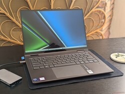 The Lenovo Yoga 7 2-in-1 is a good laptop for less than a thousand dollars/euros