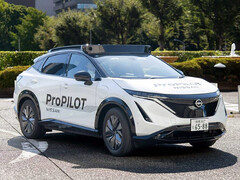 Nissan Ariya prototype with ProPilot robotaxi kit. (Image source: Nissan)