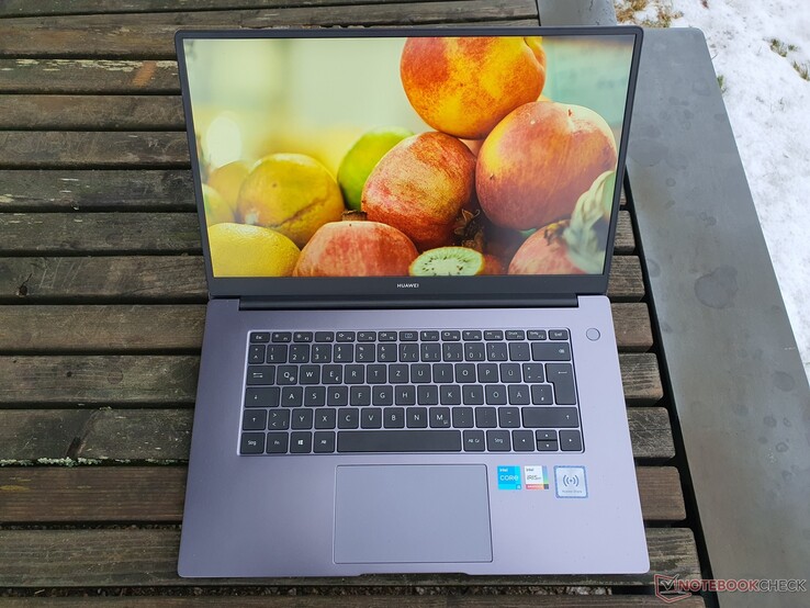 Huawei MateBook D 15 Intel laptop review Inexpensive quiet runner