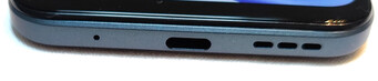 Bottom: Microphone, USB-C port, speaker