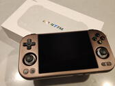 The Anbernic RG477M is already in the hands of reviewers. (Image source: Cary Golomb)