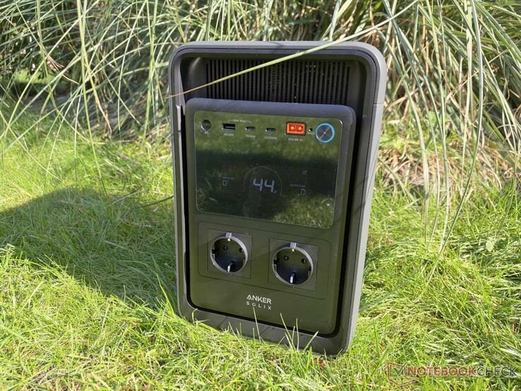 Front of the Anker Solix S2000