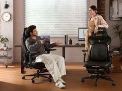 The AutoFull M6 Ultra 2.0 has integrated heating and cooling system with dual fans