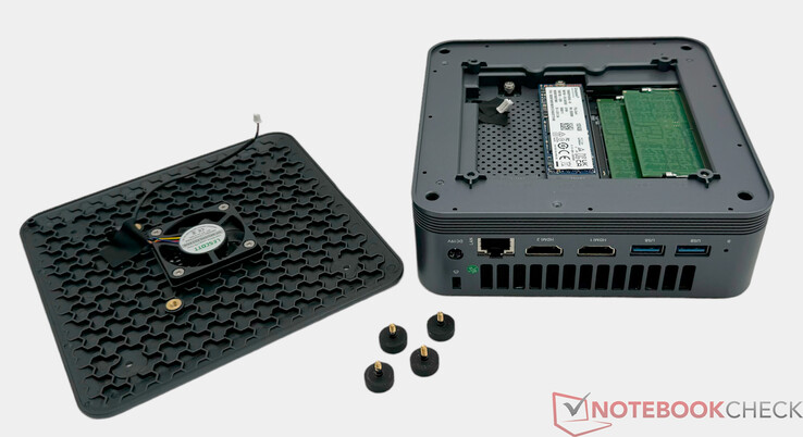 Acemagic F2A without bottom cover