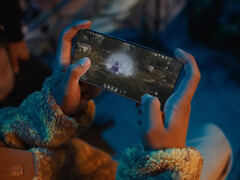 It seems that the Snapdragon 8 Elite for Galaxy pulled through in the benchmark (Image source: Samsung - edited)