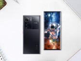 The Axon 50 Ultra is a less premium alternative to the Nubia Z50 Ultra. (Image source: ZTE)