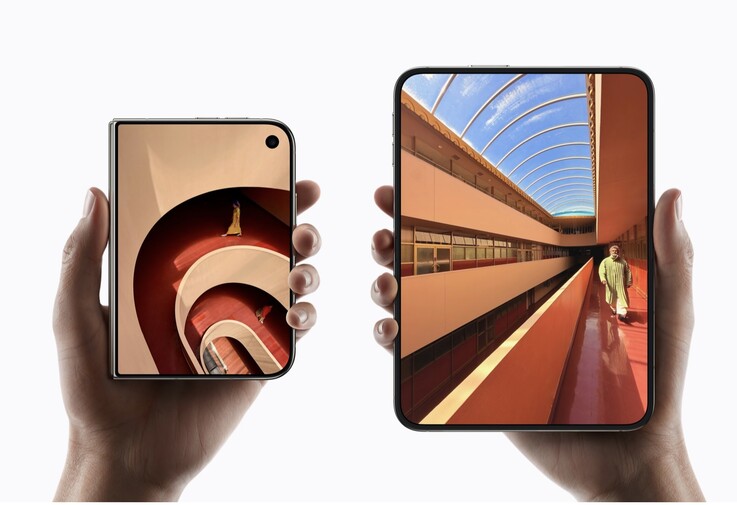 The Apple iPhone Duo features a massive 7.6-inch screen when unfolded.