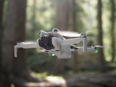 The Mini 4 Pro remains DJI's most recent 249 g drone release. (Image source: DJI - edited)