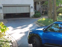 Kia myQ Connected Garage integration turns cars into garage door remote controls. (Image source: Kia)