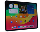 Apple iPad Pro 13 (Gen 7) (Image source: Daniel Schmidt / Notebookcheck)