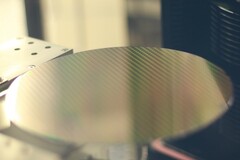 Major Chinese tech firm shifts to state control after US trade ban (Image source: SMIC)